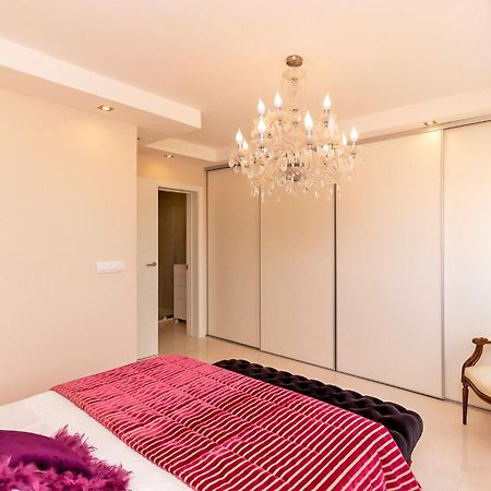The White Apartment: Luxury, Beach And Design فالنسيا المظهر الخارجي الصورة